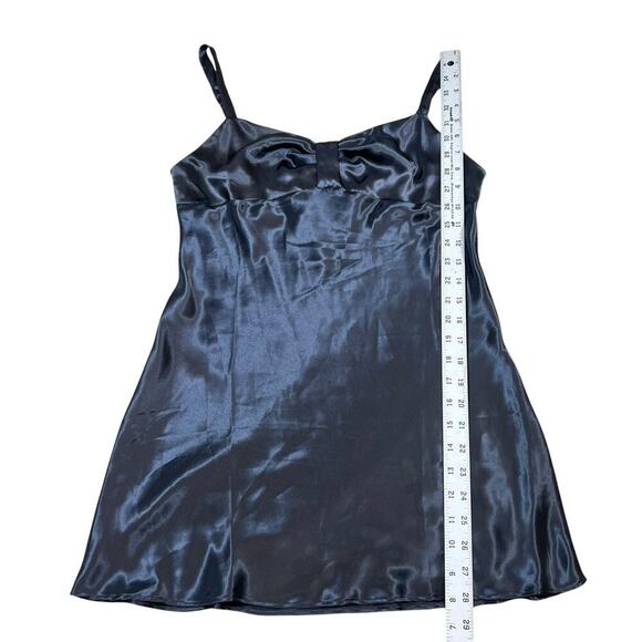 Victoria’s Secret Angels Slip Nightie Nightgown Black Bow Sleepwear Size Small - Picture 5 of 7